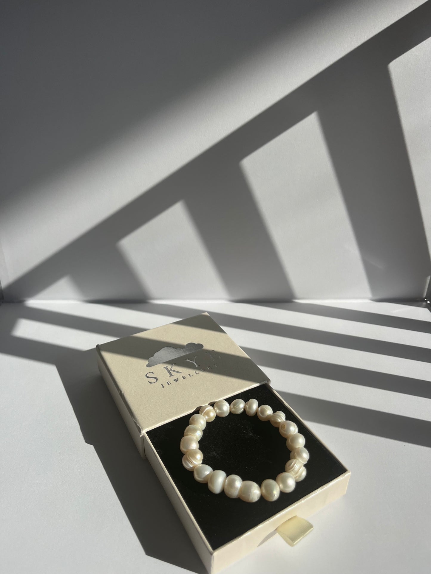 Mykonos Pearl Bracelet