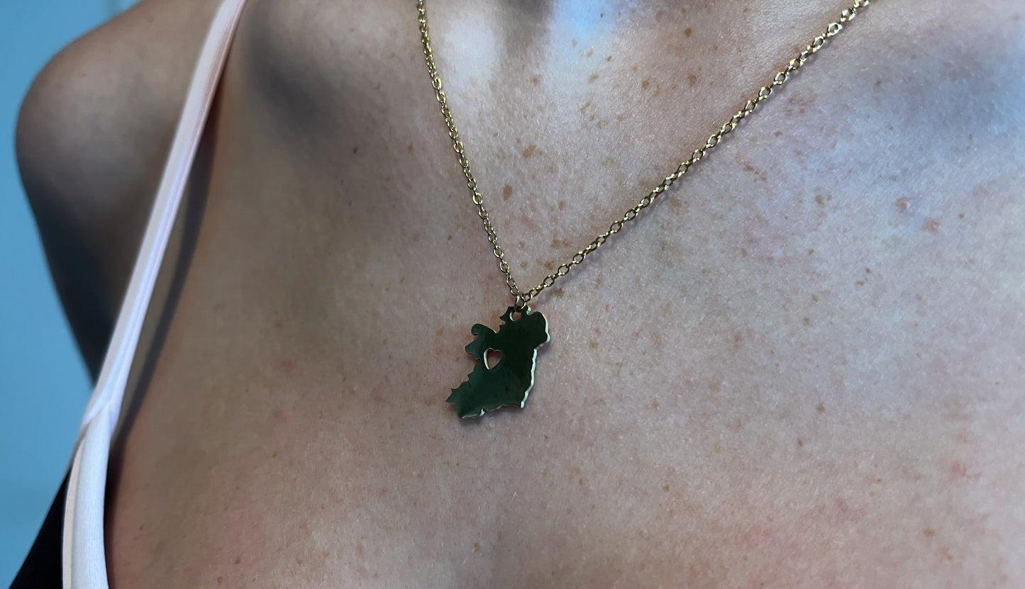 Out West | Éire Heart Map Necklace