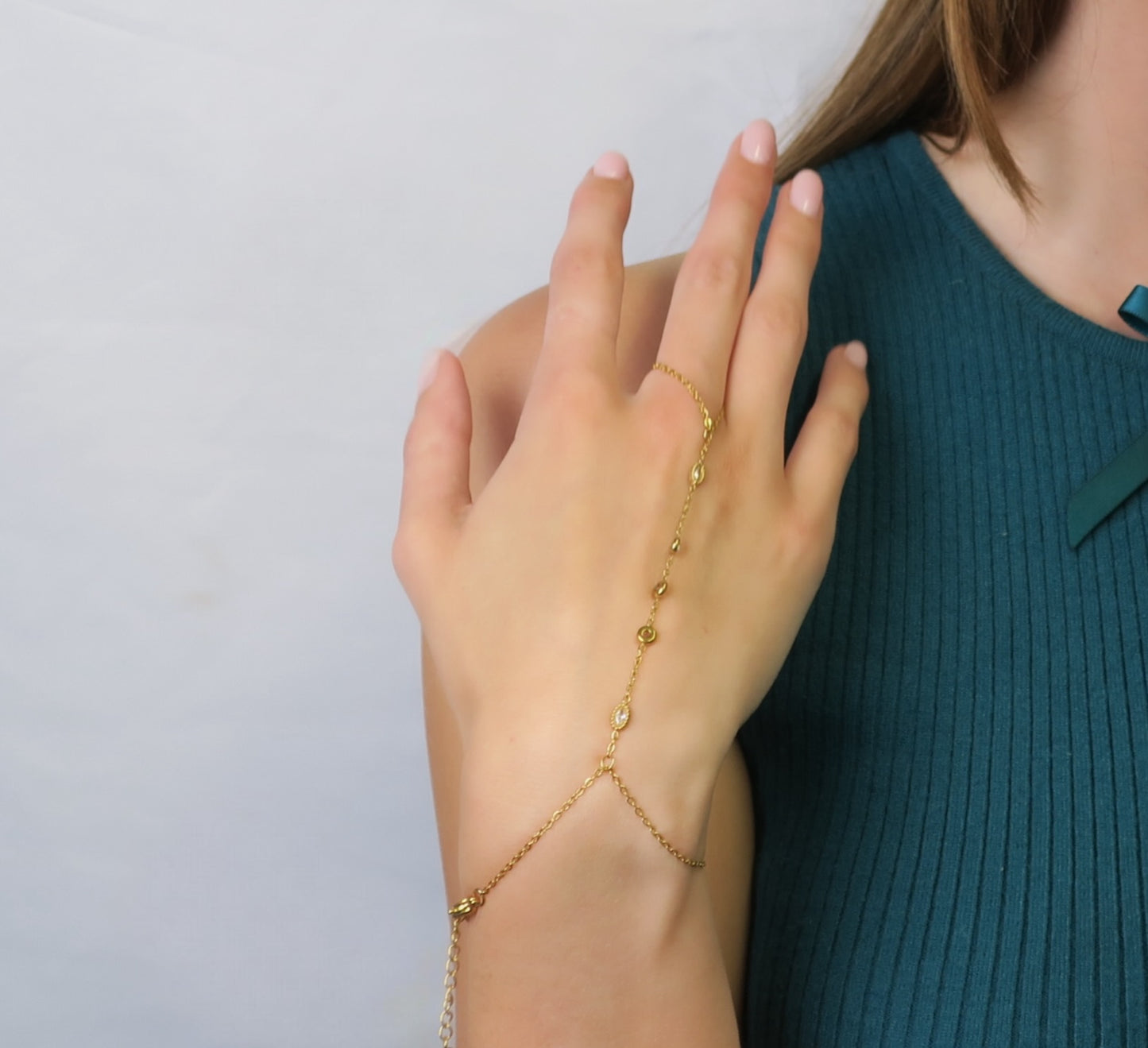 Porto Hand Chain