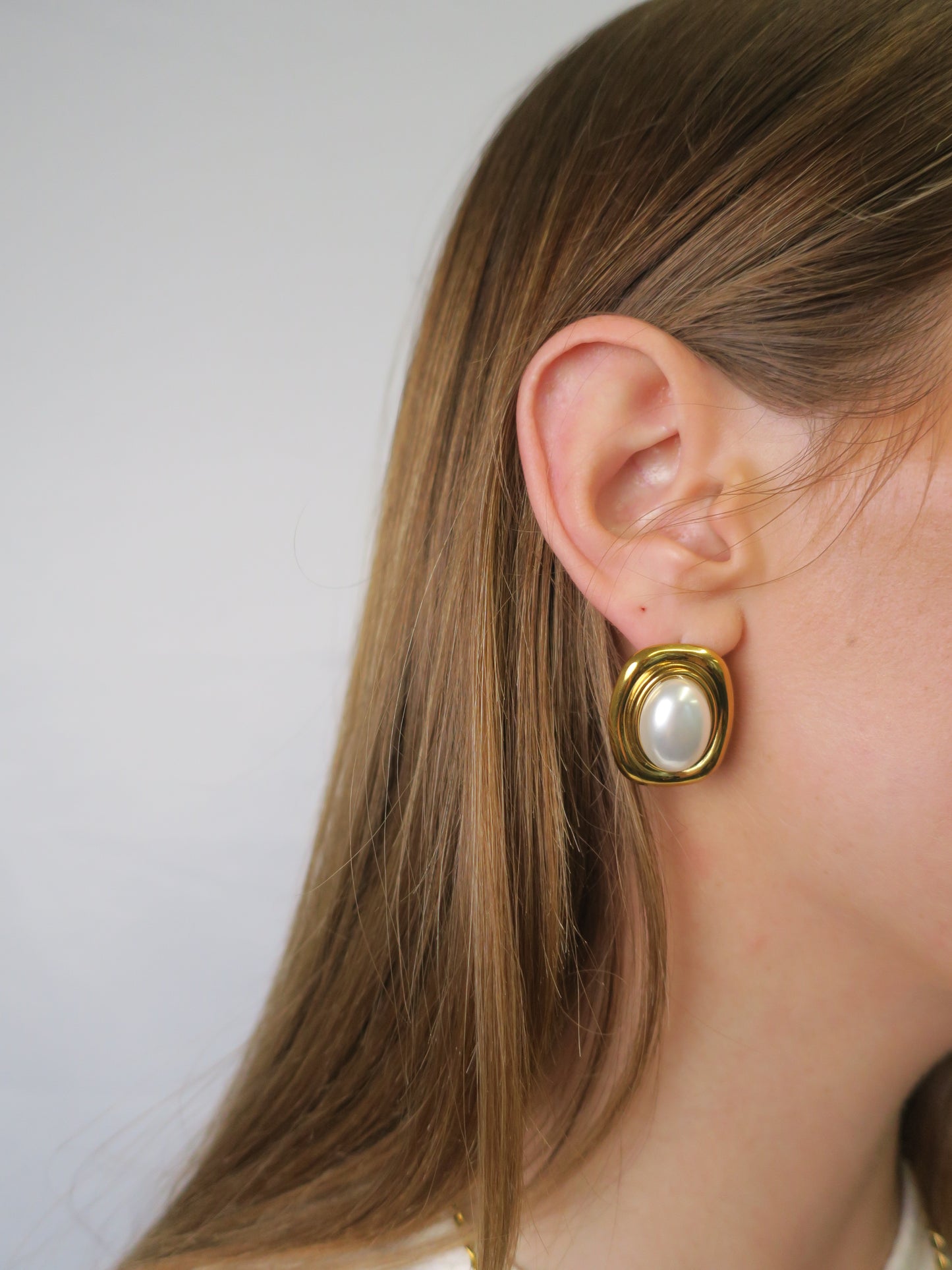 Skye Pearl Earrings