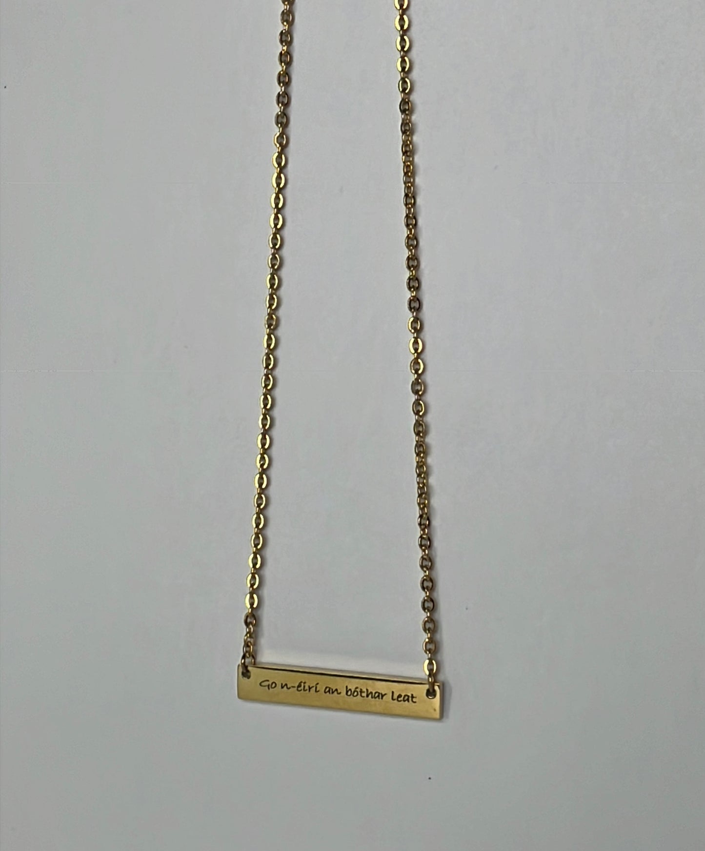 Go n-éírí an bóthar leat | Seanfhocial Necklace